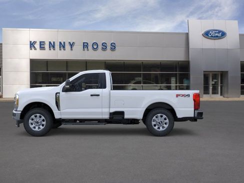 New 2025 Ford F350 XLT w/ FX4 Off-Road Package AWD/4WD image 4