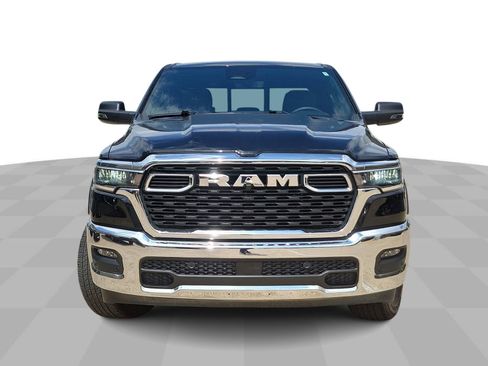 Used 2025 RAM 1500 Big Horn AWD/4WD image 3
