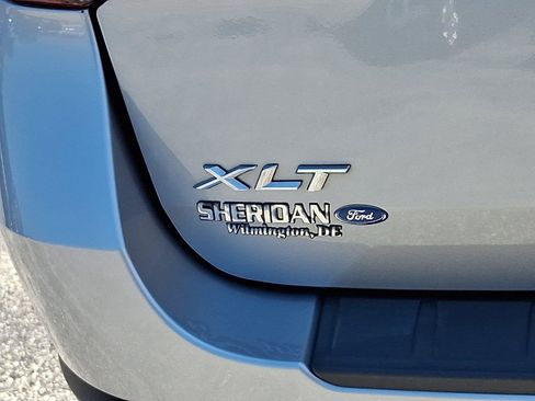 Certified 2023 Ford Explorer XLT w/ Equipment Group 202A AWD/4WD image 31