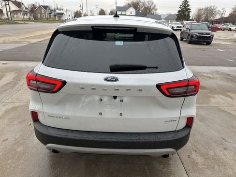 Used 2023 Ford Escape Active image 5