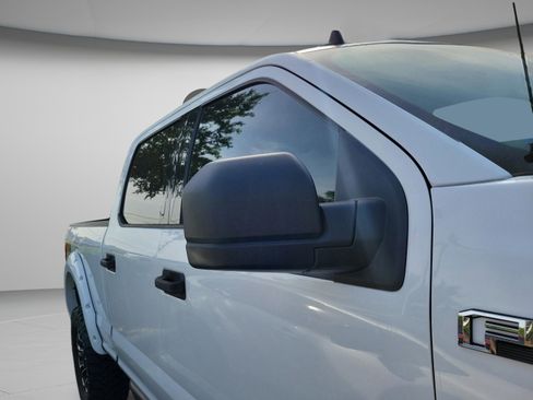 Used 2019 Ford F150 XLT w/ Trailer Tow Package AWD/4WD image 15