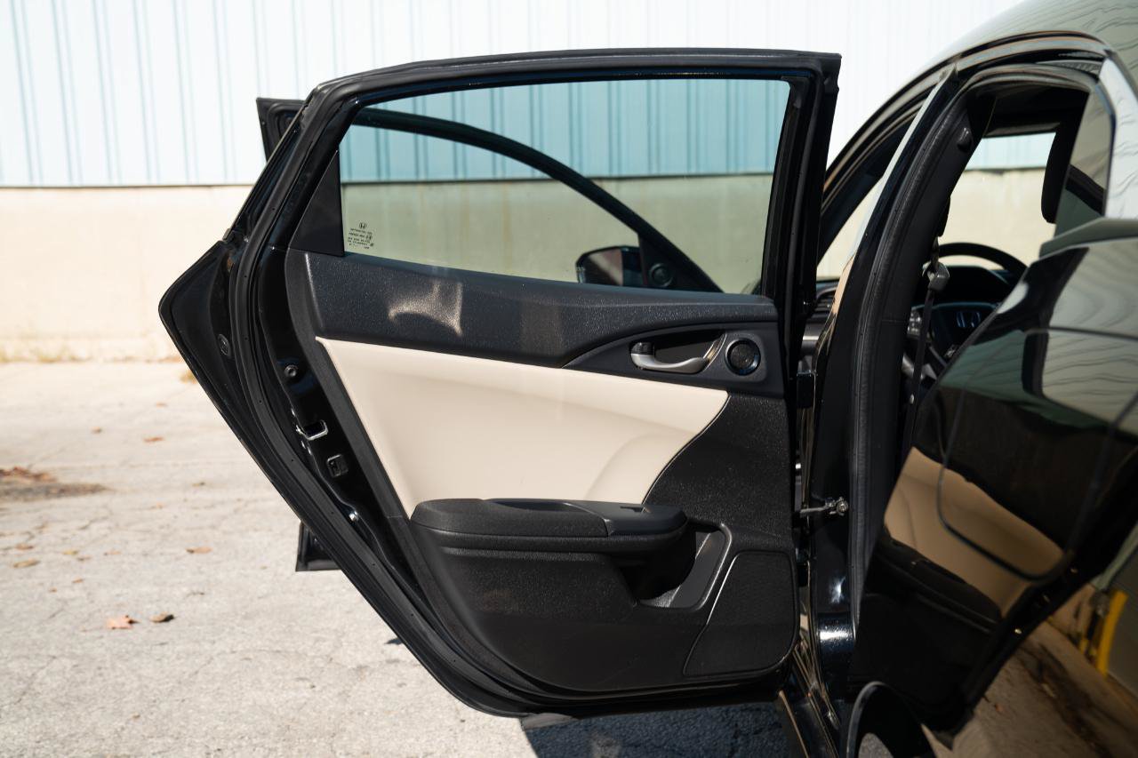 Used 2018 Honda Civic EX image 19