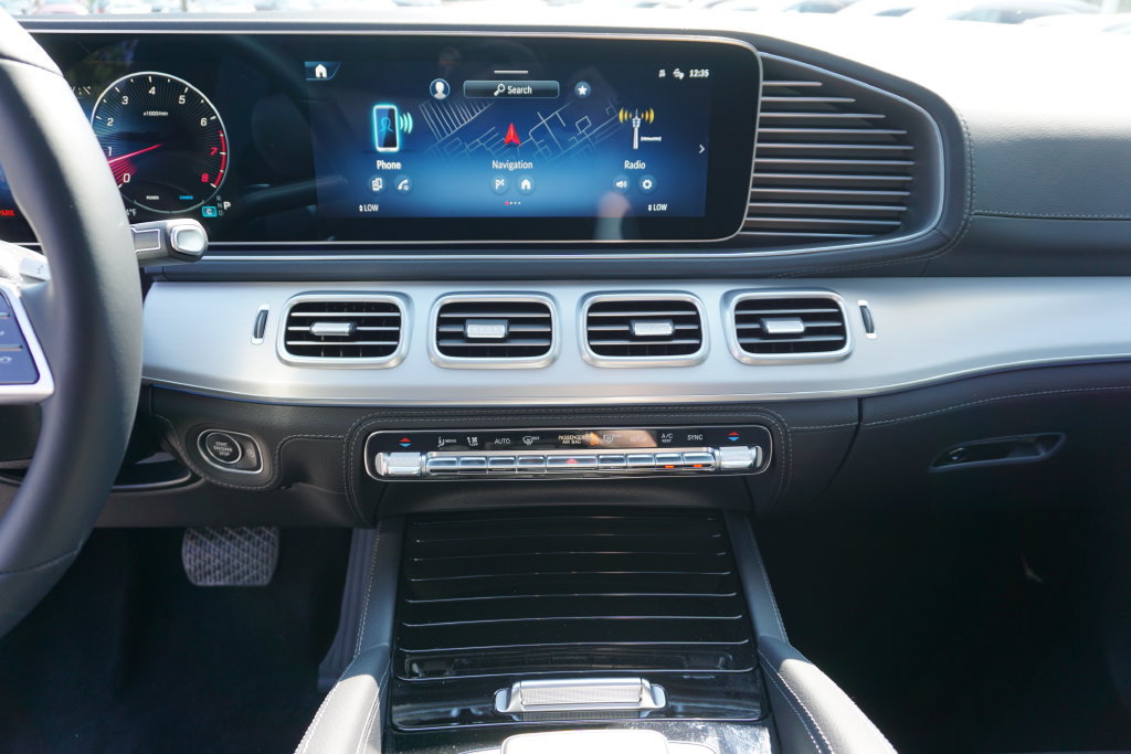 Certified 2025 Mercedes-Benz GLE 450 4MATIC image 17