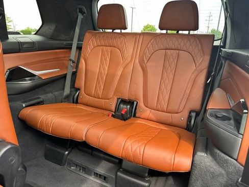 Used 2023 BMW X7 xDrive40i w/ Executive Package AWD/4WD image 37