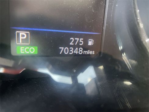 Used 2020 Nissan Rogue SV image 12