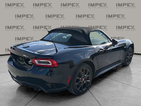 Used 2017 FIAT 124 Spider Abarth image 5