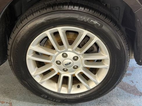 Used 2013 Ford Flex SEL FWD image 6