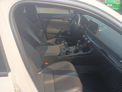 Used 2022 Honda Civic Sport image 16