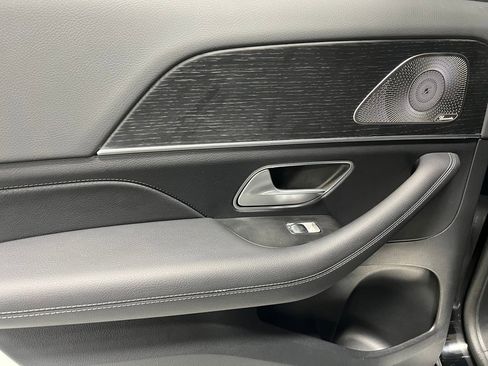 Used 2025 Mercedes-Benz GLE 450 4MATIC image 24