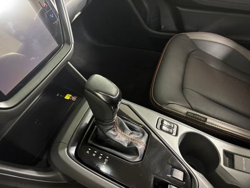 Certified 2025 Subaru Crosstrek 2.5i Limited w/ Crosstrek Mirror Package image 21