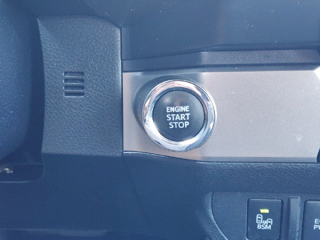 Used 2022 Toyota Tacoma Limited RWD image 21