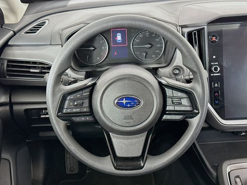 Used 2024 Subaru Crosstrek 2.0i Premium image 18