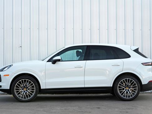 Used 2019 Porsche Cayenne image 8
