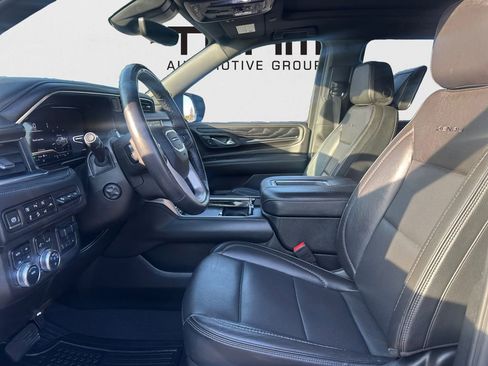 Used 2024 GMC Yukon XL Denali w/ Advanced Technology Package image 26