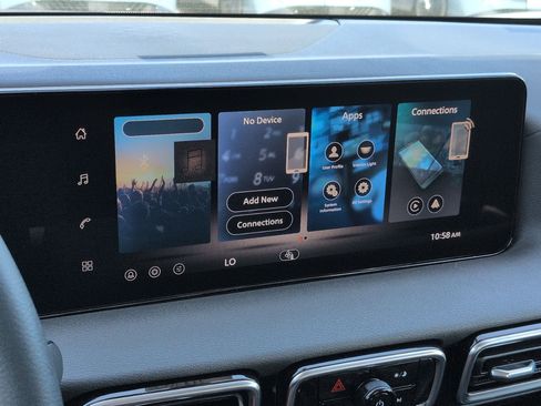 New 2026 Nissan Sentra SV w/ Floor Mat Package FWD image 16