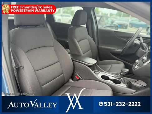 Used 2024 Chevrolet Malibu RS w/ LPO, Floor Liner Package FWD image 22