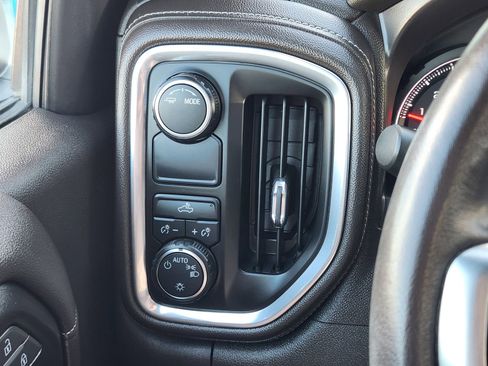 Used 2020 Chevrolet Silverado 1500 LT w/ Texas Edition image 25