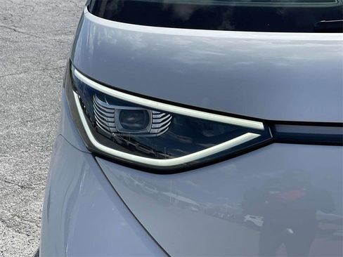 New 2025 Volkswagen ID. Buzz Pro S RWD image 11
