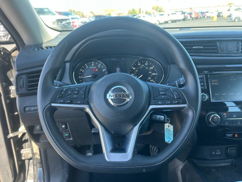 Used 2018 Nissan Rogue S FWD image 18