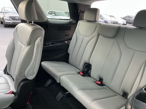 Used 2020 Hyundai Palisade SEL w/ Premium Package AWD/4WD image 14