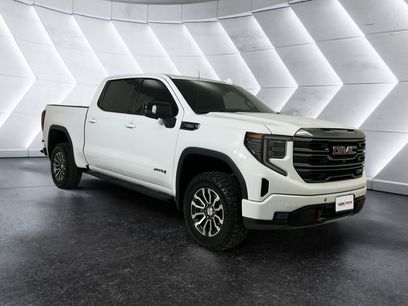Used 2023 GMC Sierra 1500 AT4 w/ AT4 Premium Package