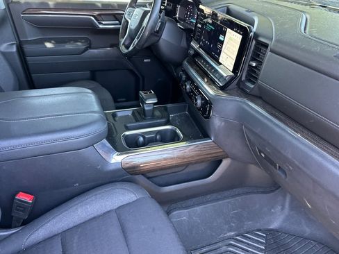 Used 2024 Chevrolet Silverado 1500 RST w/ All Star Edition Plus AWD/4WD image 17