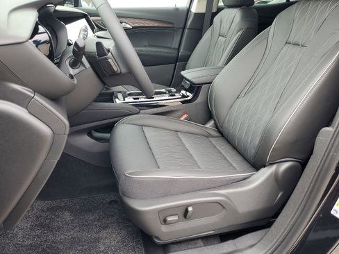 Certified 2023 Buick Envision Avenir image 15