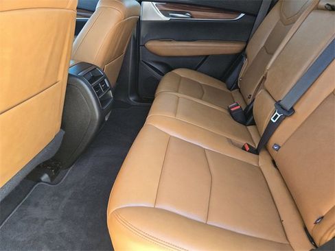 Used 2025 Cadillac XT5 Premium Luxury w/ Technology Package image 31