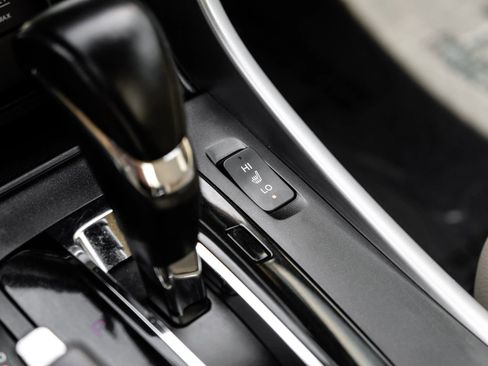 Used 2015 Honda Accord EX-L image 27