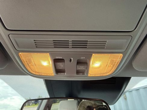 Used 2022 Honda CR-V EX image 43