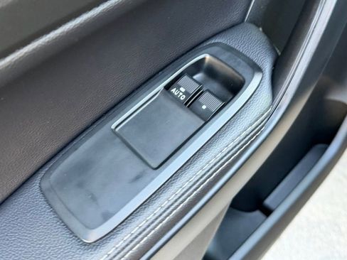 Certified 2022 Ford Ranger Lariat w/ Equipment Group 501A High image 16