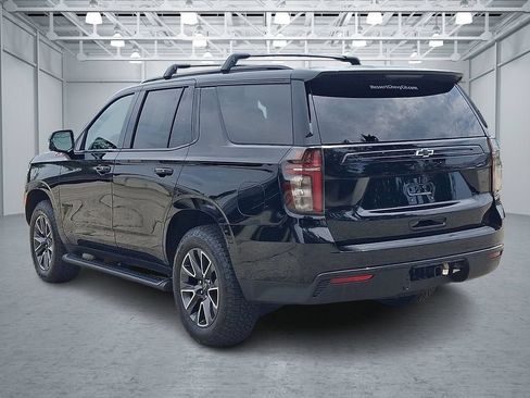 Certified 2023 Chevrolet Tahoe Z71 w/ Luxury Package AWD/4WD image 5
