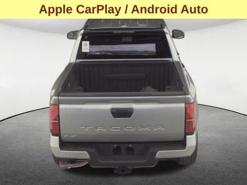 Used 2025 Toyota Tacoma SR5 AWD/4WD image 7