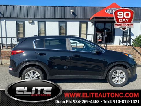 Used 2019 Kia Sportage LX AWD/4WD image 1