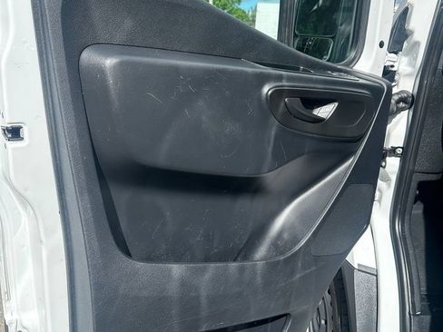 Used 2023 Mercedes-Benz Sprinter 2500 w/ Acoustic Package image 7