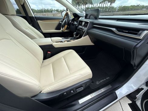 Used 2021 Lexus RX 350L Premium w/ Premium Package AWD/4WD image 15