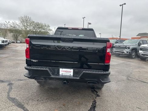New 2026 Chevrolet Silverado 1500 Custom Trail Boss w/ Midnight Edition image 4