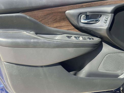 Used 2020 Nissan Murano Platinum AWD/4WD image 18