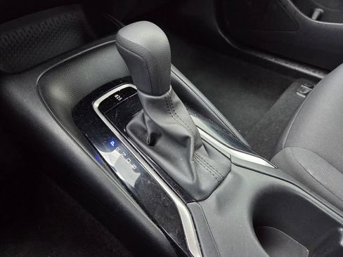 Used 2024 Toyota Corolla LE FWD image 16