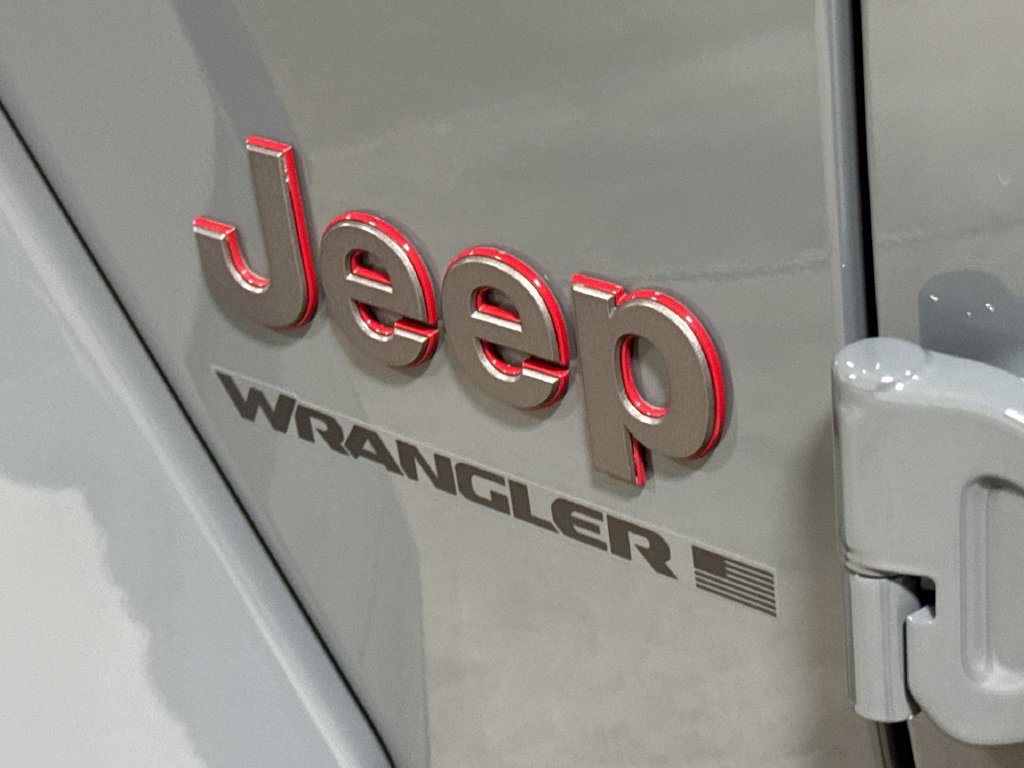 Used 2026 Jeep Wrangler Unlimited Rubicon AWD/4WD image 26