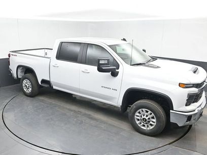 New 2026 Chevrolet Silverado 2500 LT w/ Leather Package