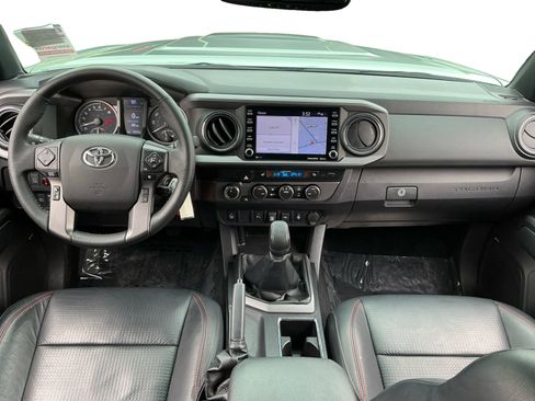 Used 2021 Toyota Tacoma TRD Pro AWD/4WD image 10