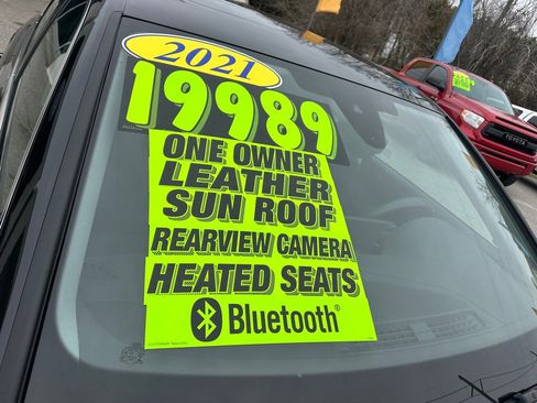 Used 2021 Audi A4 2.0T Premium w/ Convenience Package image 24