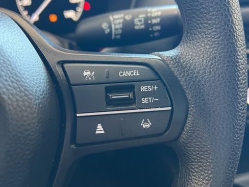 Used 2024 Honda HR-V LX image 35