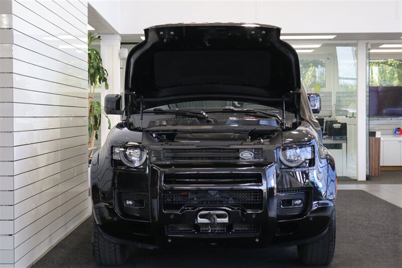 Used 2023 Land Rover Defender 110 S AWD/4WD image 16