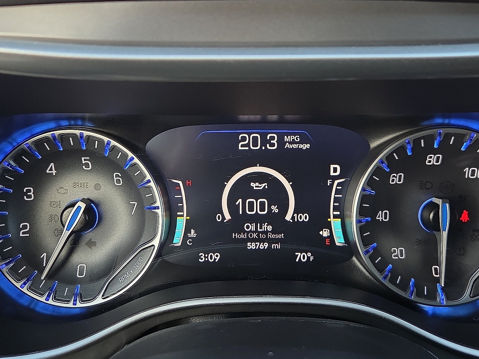Used 2025 Chrysler Pacifica Select FWD image 23