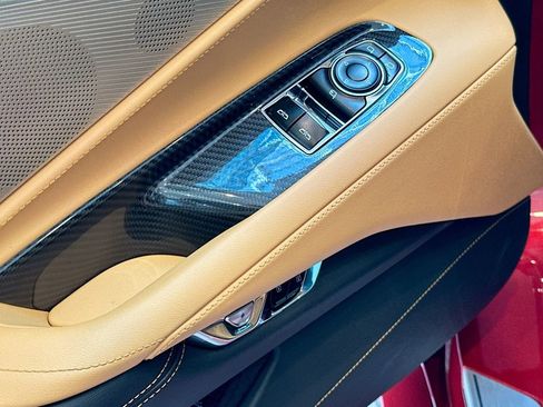 Used 2026 Chevrolet Corvette Stingray Preferred Cpe w/ Z51 Performance Package image 17