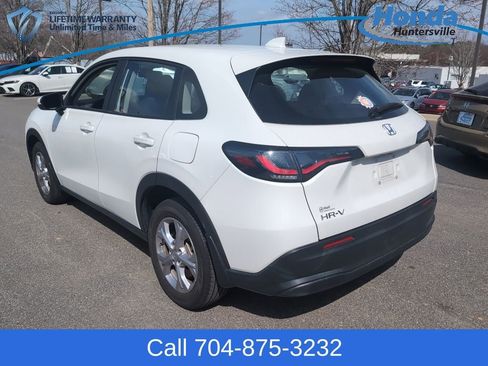 Used 2024 Honda HR-V LX image 5
