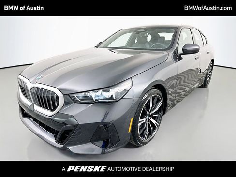 Used 2025 BMW 530i w/ M Sport Package image 1