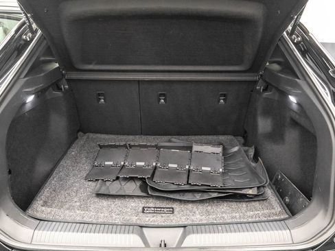 Certified 2023 Volkswagen ID.4 Pro image 25